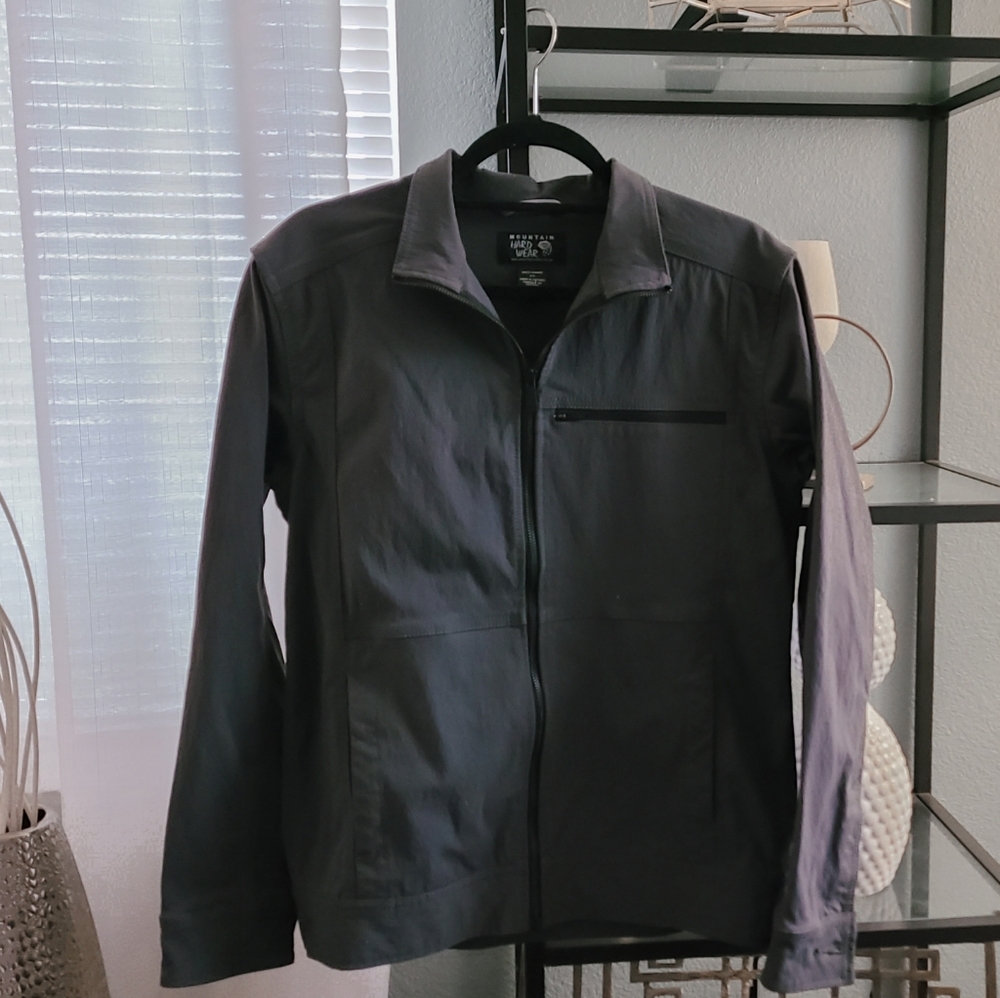 Mountain Hard Wear zip up jacket. Men's size S.